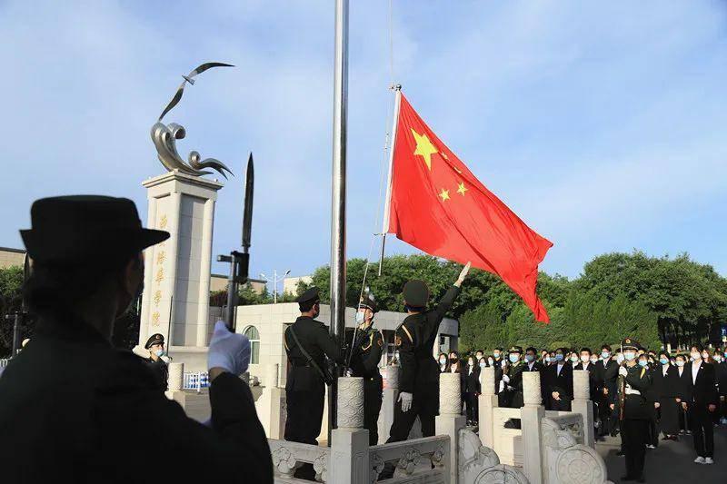公众对海王牛初乳的形象认知是怎么样的？游戏画面